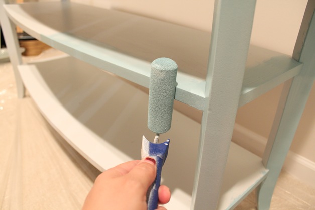 paint furniture with roller