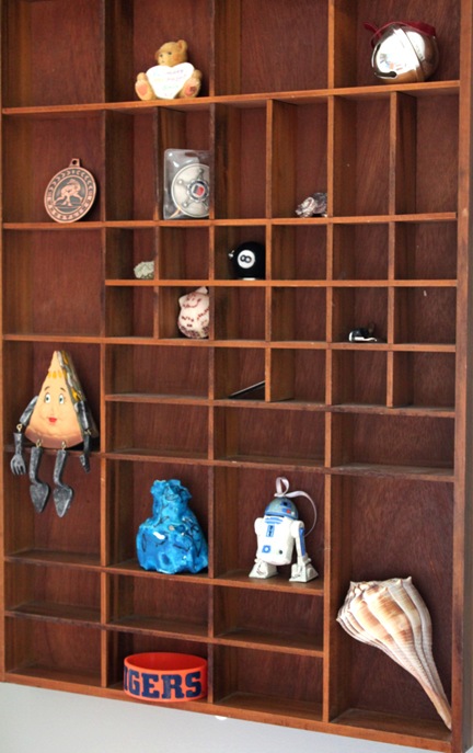 display shelf